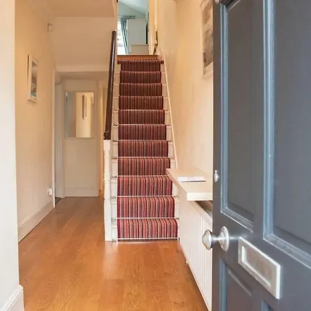 Holiday home Rugby *